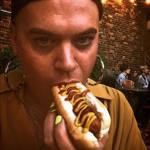 Meet your Posher, Justin